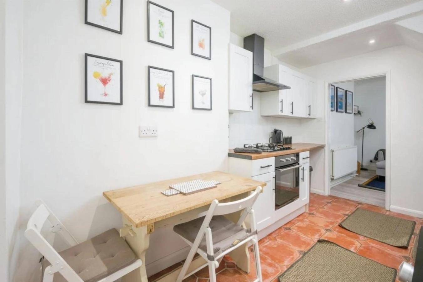 City Centre 2 Bedroom Apt - Free Parking - Wifi - Smart Tv Plymouth Exterior foto